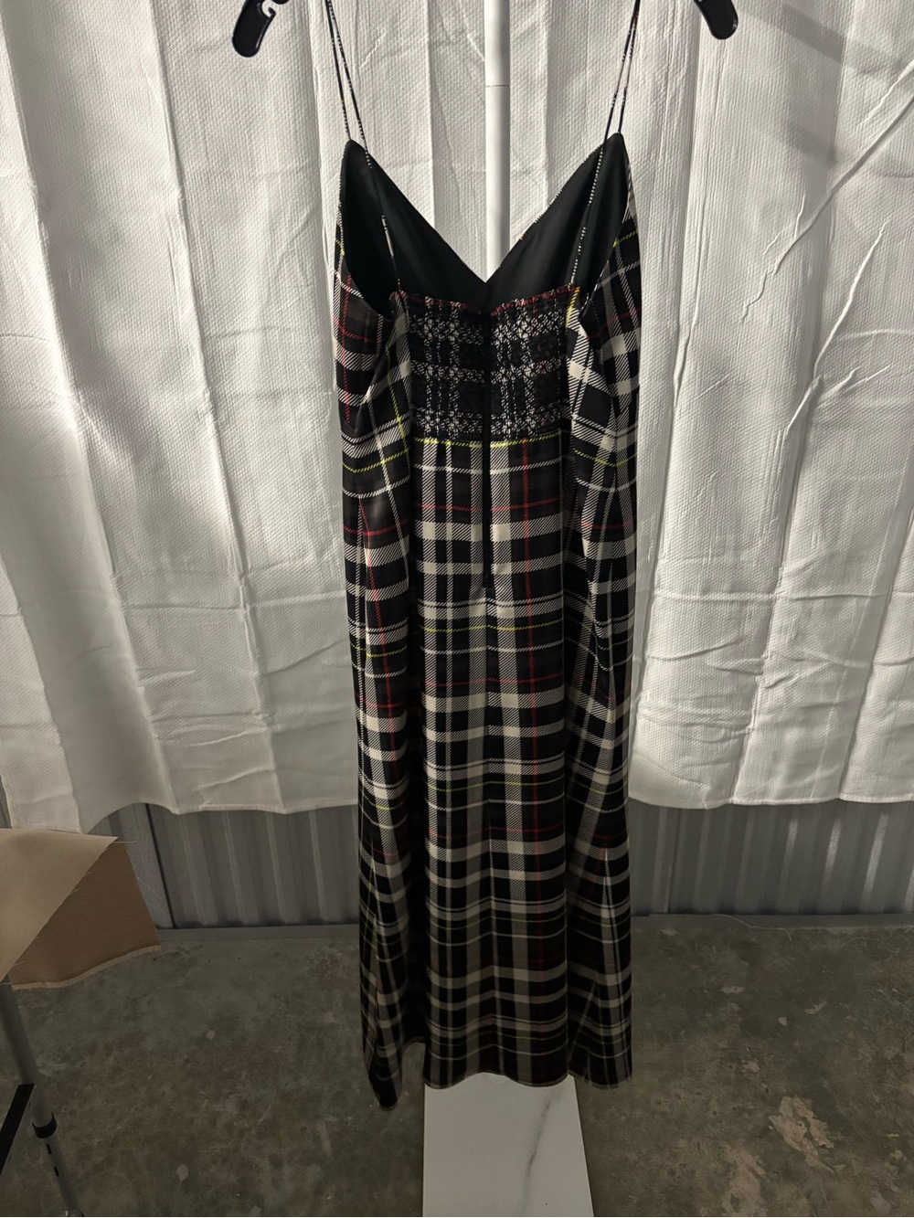 Alice + Olivia Julietta Plaid Maxi Slip Dress | Size 4 - Picture 6 of 8
